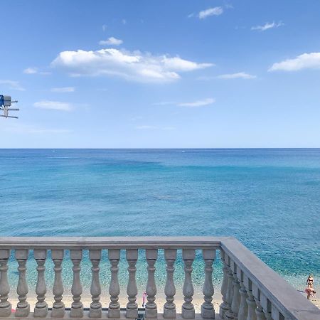 Maremare Apartments Джардини-Наксос Экстерьер фото